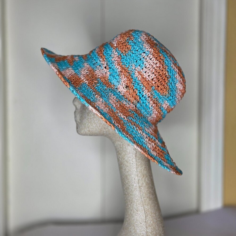 Lele Sadoughi Raffia Swirl Bucket Hat